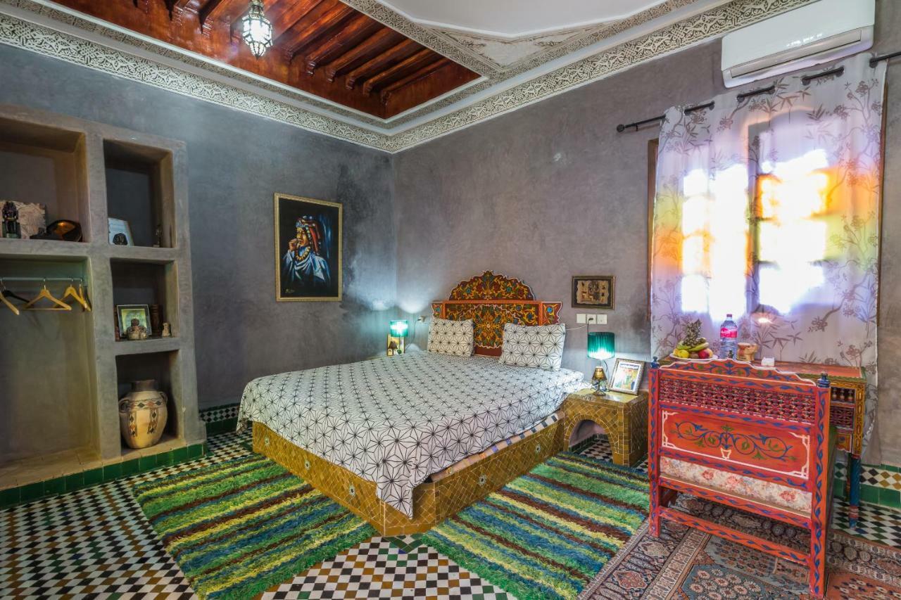 Riad L'Artiste Hotel Fez Bagian luar foto