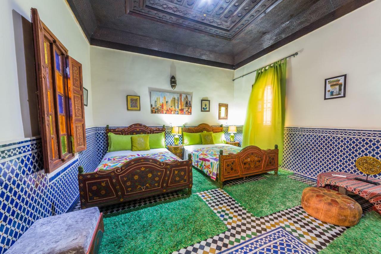 Riad L'Artiste Hotel Fez Bagian luar foto