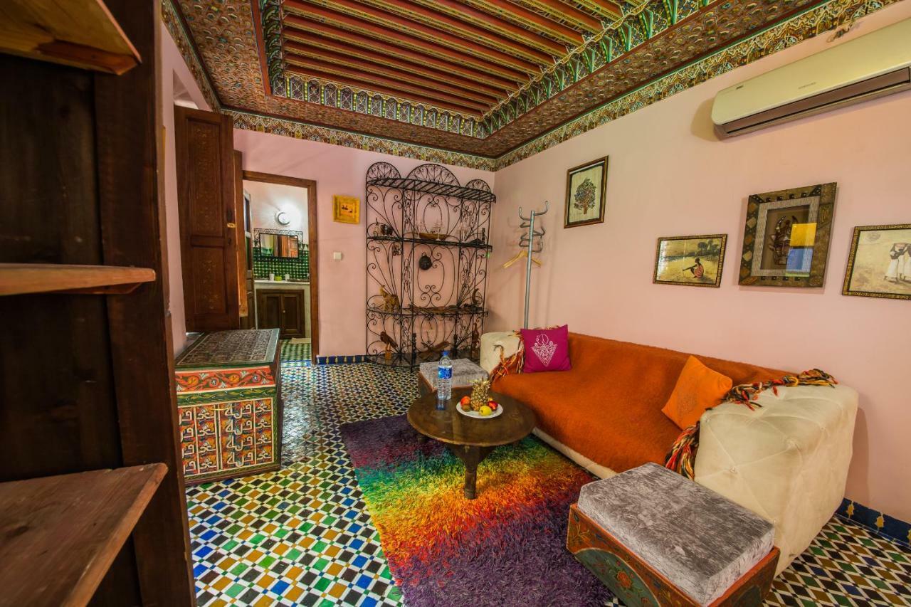 Riad L'Artiste Hotel Fez Bagian luar foto