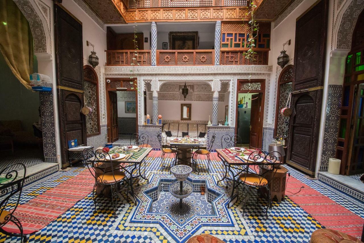 Riad L'Artiste Hotel Fez Bagian luar foto