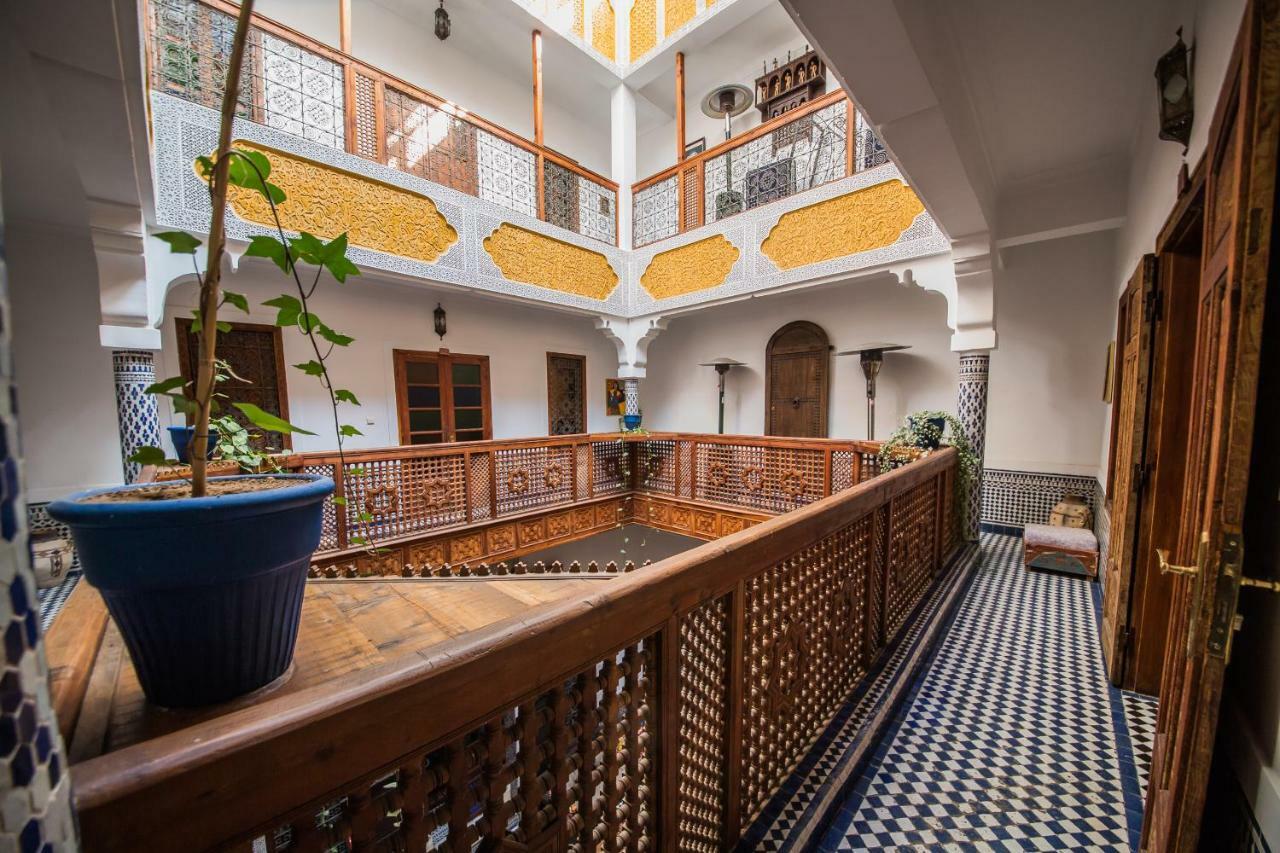 Riad L'Artiste Hotel Fez Bagian luar foto